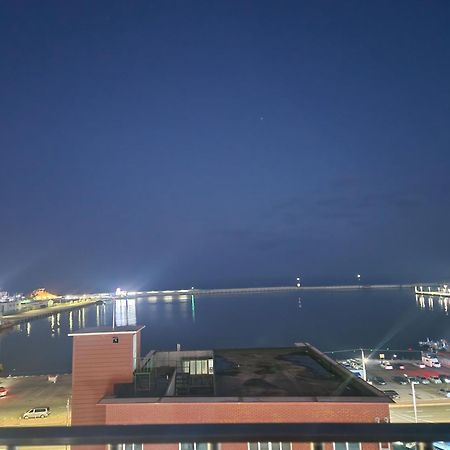 Sokcho Station Hostel Exterior foto