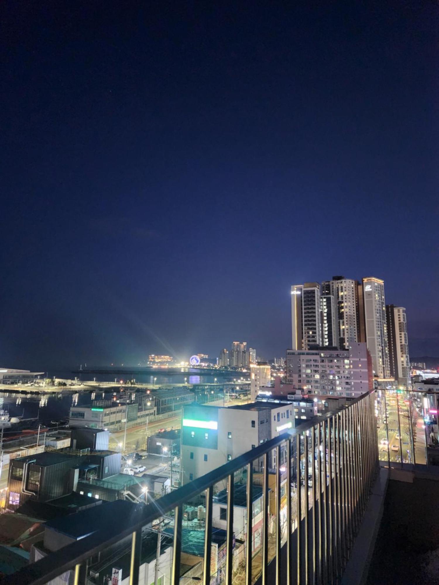 Sokcho Station Hostel Exterior foto